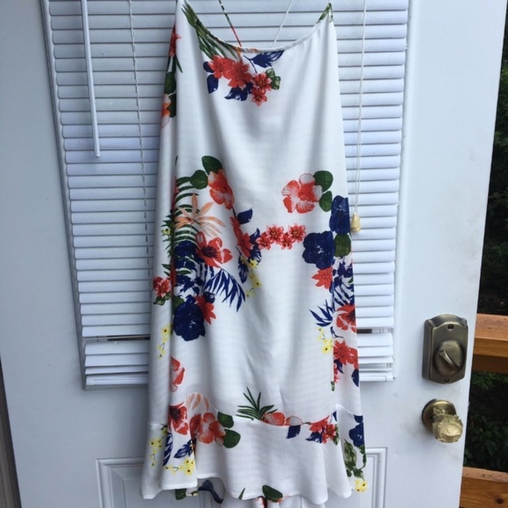 Tropical Back Lace up Dress